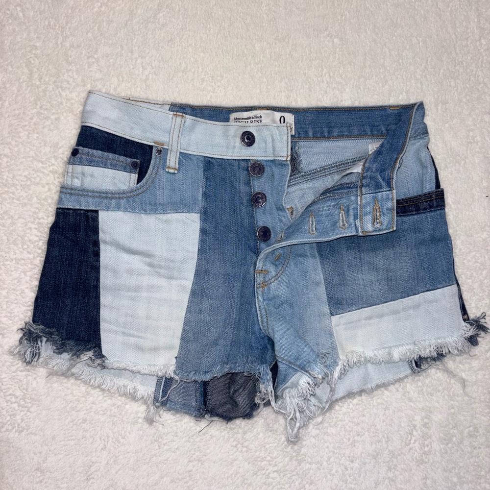 Abercrombie & Fitch Multi-Blue patchwork high rise Jean boho chic Shorts Size 0 - Picture 6 of 12